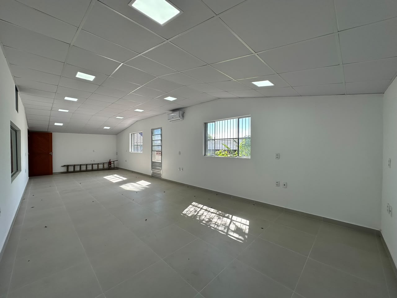Sala-Conjunto - Foto 26