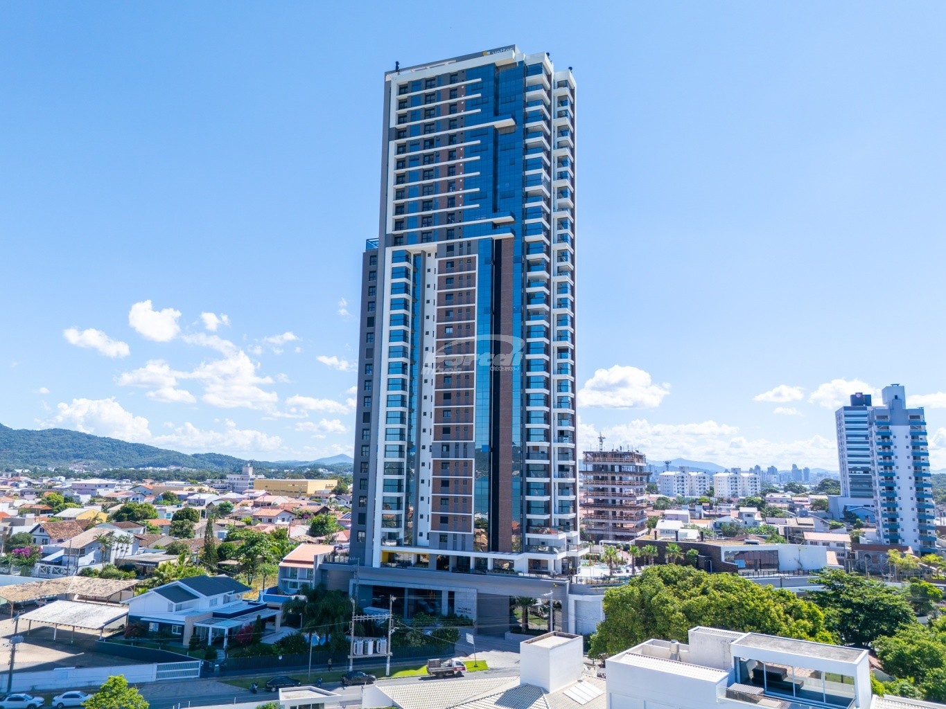 Apartamento, 3 quartos, 129 m² - Foto 2