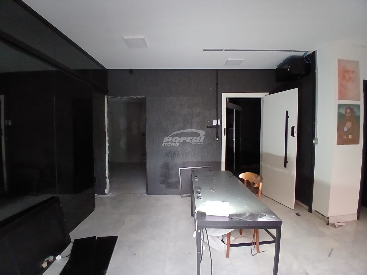 Loja-Salão, 150 m² - Foto 1