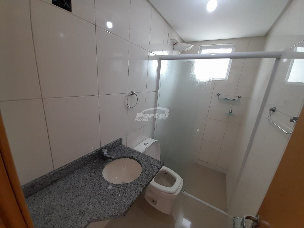 Apartamento para alugar com 2 quartos, 72m² - Foto 9