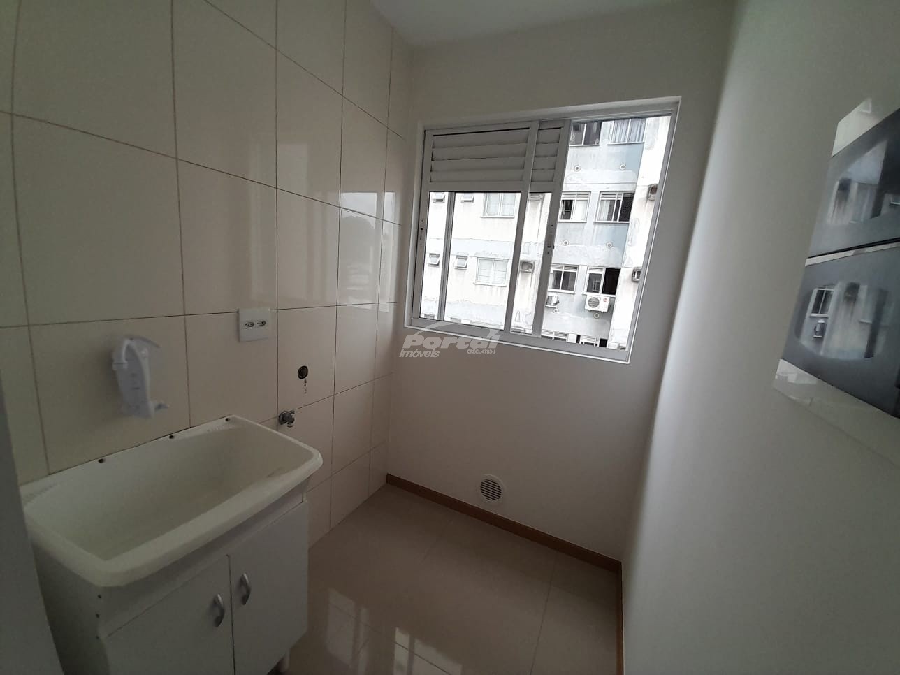 Apartamento para alugar com 2 quartos, 72m² - Foto 6