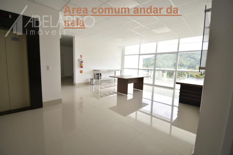 ABELARDO IMÓVEIS - Localizada no bairro Vorstardt a apenas 4 km do centro de Blumenau — foto 5