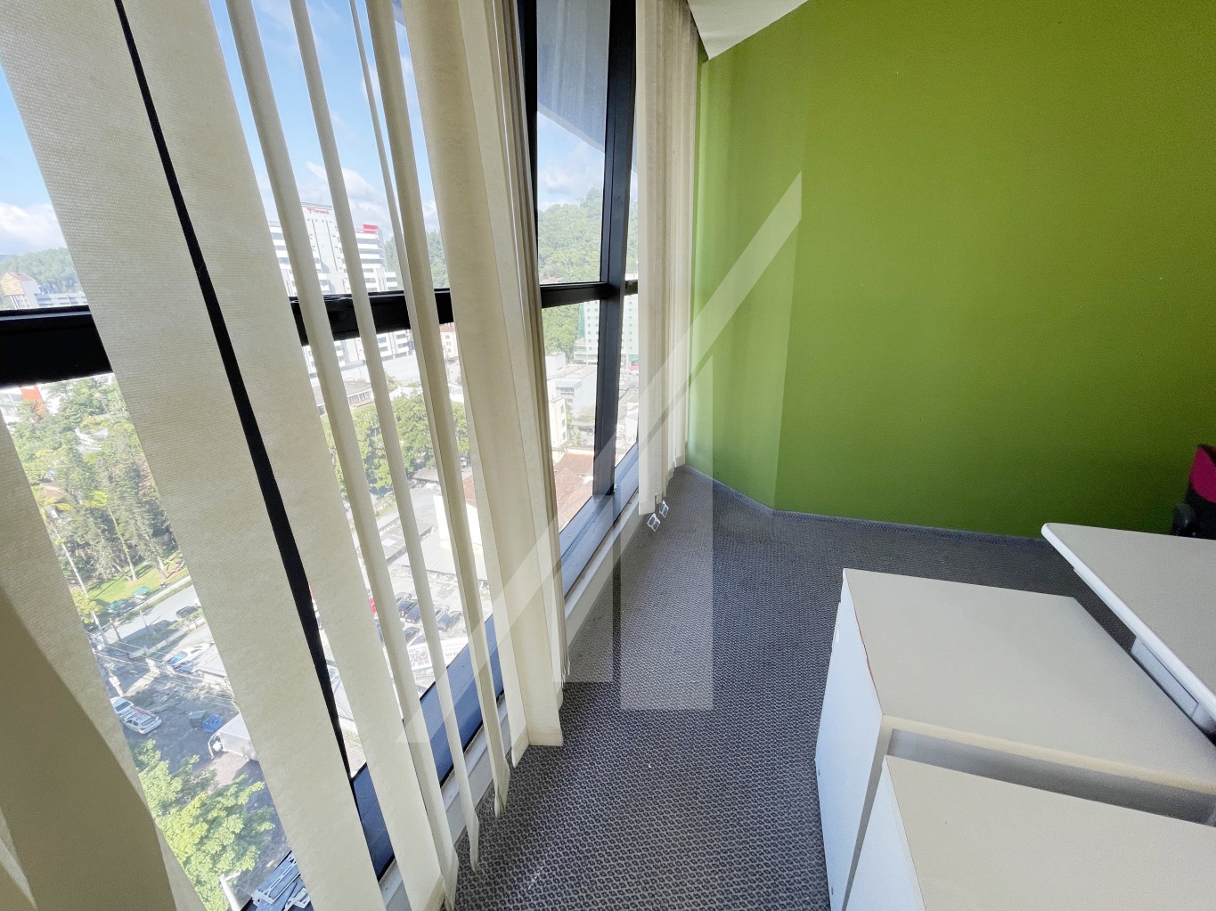 Sala comercial no Centro de Blumenau próximo a Prefeitura — foto 3