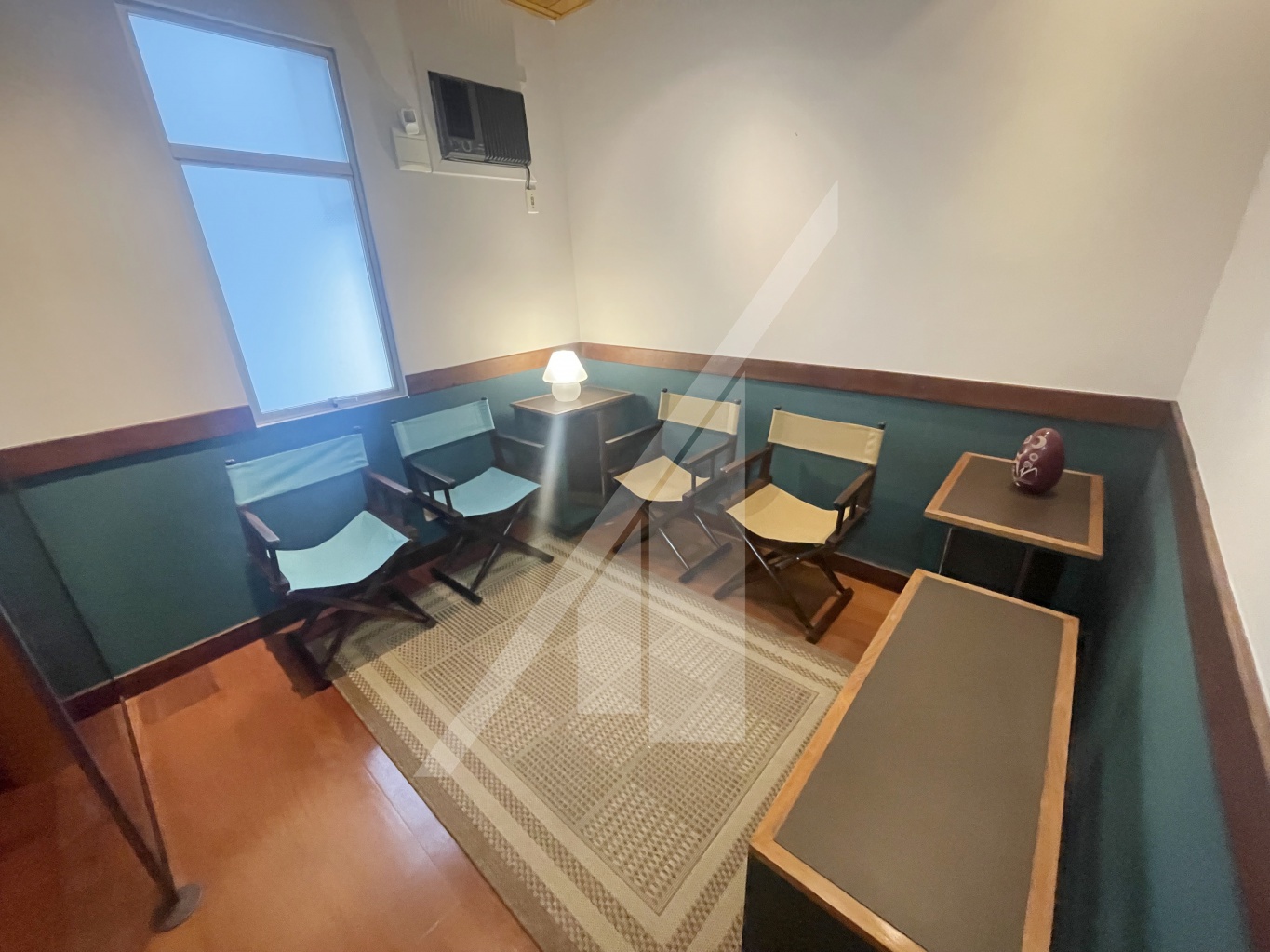 Linda e aconchegante sala comercial no centro da cidade de Blumenau! — foto 5