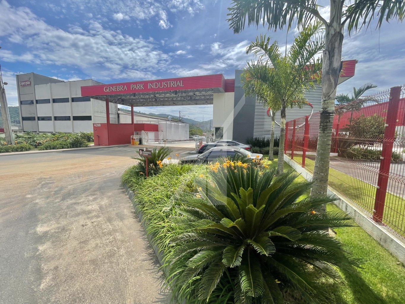 Galpões localizado na cidade de Gaspar, no condominio industrial/comercial Genebra Park. Confira! — foto 2