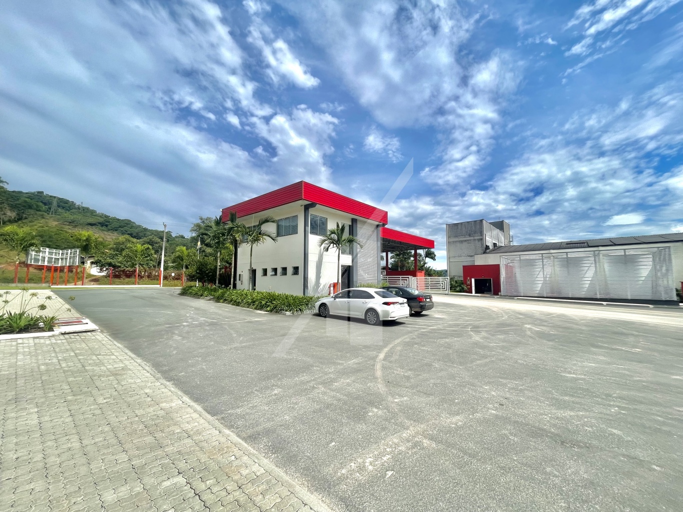 Galpões localizado na cidade de Gaspar, no condominio industrial/comercial Genebra Park. Confira! — foto 4