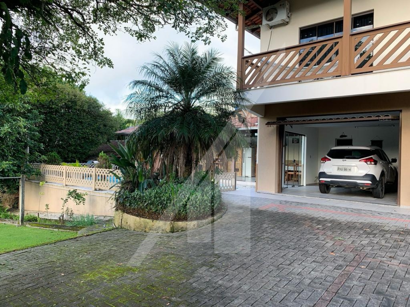 RESIDENCIA DE ALVENARIA - INDAIAL Terreno com 506,27m2(27,42mt-27,42mt x18,59mt - 18,59mt ). Área construída 140,25m2 — foto 3