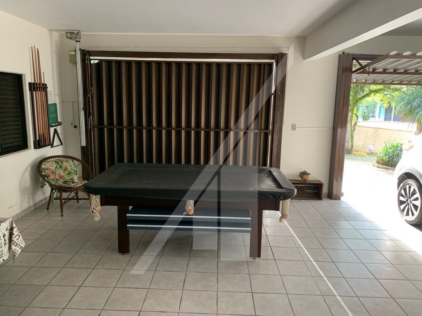 RESIDENCIA DE ALVENARIA - INDAIAL Terreno com 506,27m2(27,42mt-27,42mt x18,59mt - 18,59mt ). Área construída 140,25m2 — foto 6