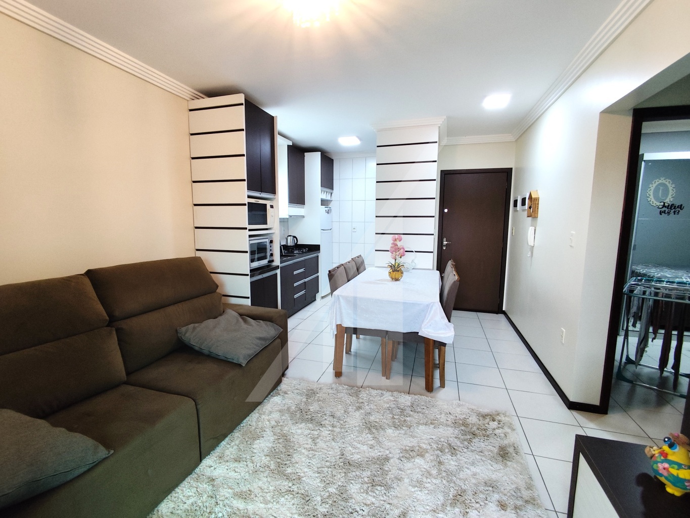 APARTAMENTO COM DOIS DORMITÓRIOS, SEMIMOBILIADO - BAIRRO FIGUEIRA, GASPAR - foto 1