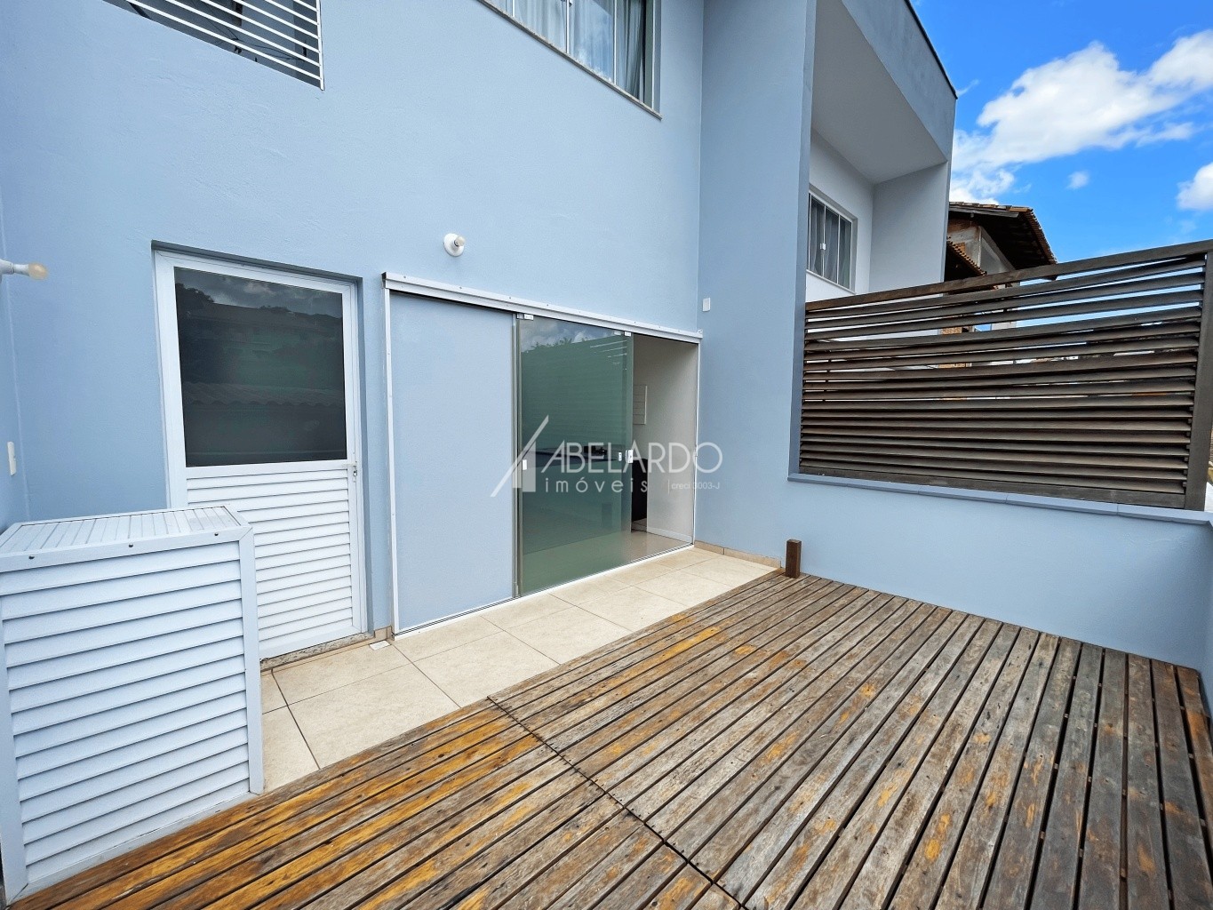 Sobrado para locação no bairro Agua Verde — foto 3