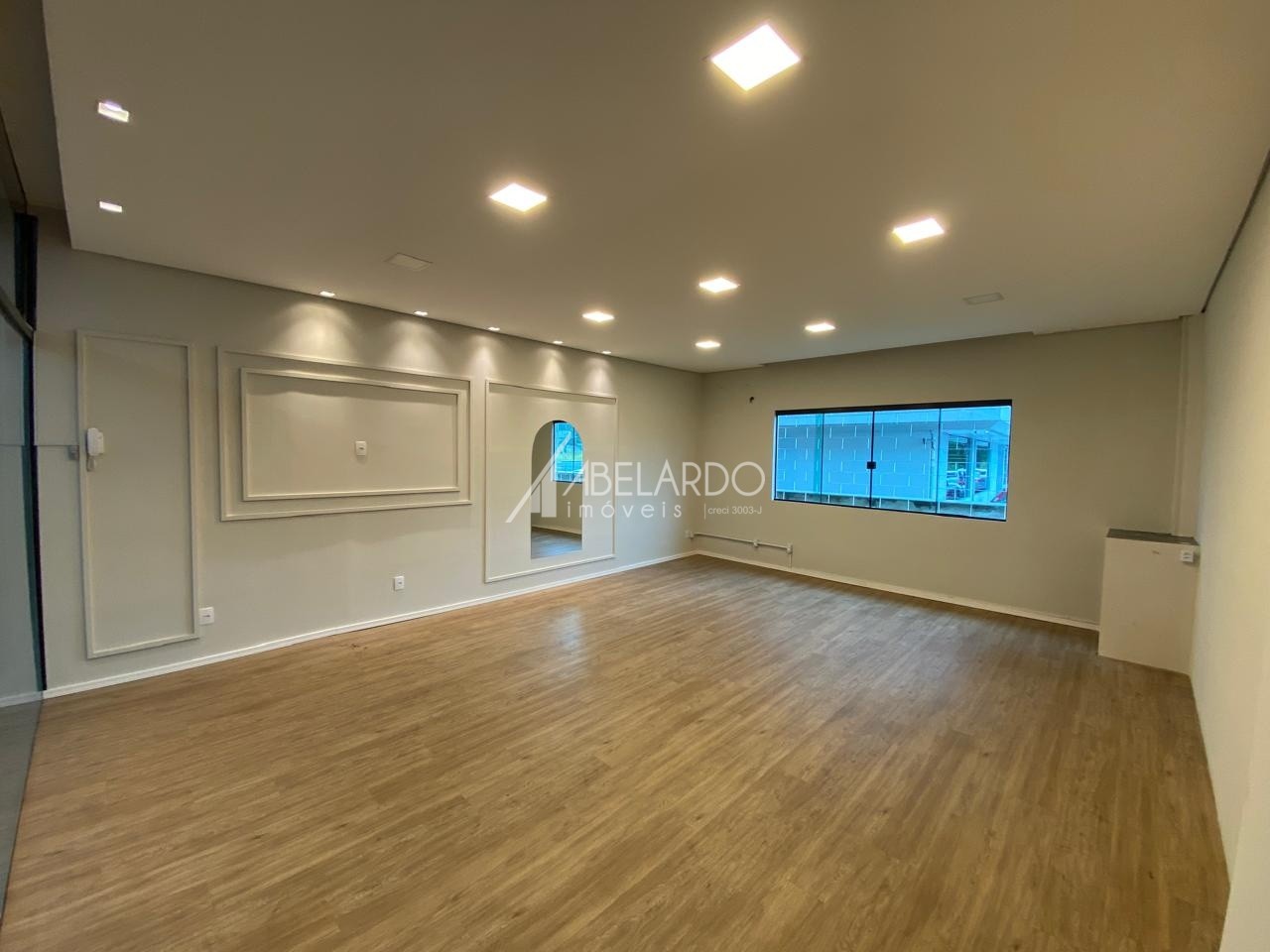 LOJA TÉRREA - COMERCIAL PARA LOCAÇÃO - ITOUPAVA CENTRAL - foto 1