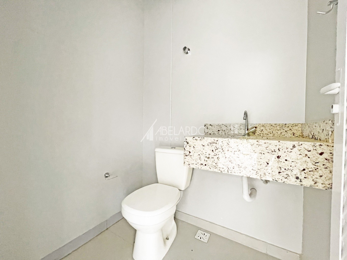 Sala comercial no bairro Itoupava Central em Blumenau — foto 5