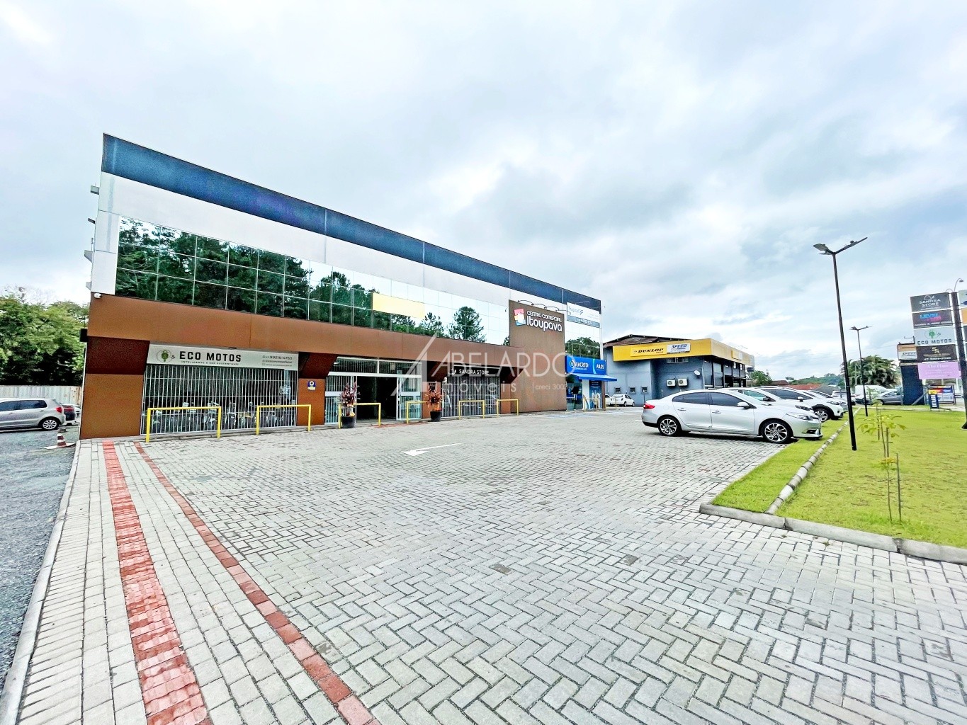 Sala comercial no bairro Itoupava Central em Blumenau - foto 1