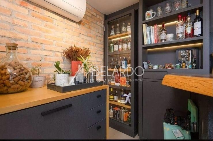 APARTAMENTO - CENTRO COM 3 DORMITÓRIOS, SENDO UMA SUITE E DUAS VAGAS NA GARAGEM. — foto 6