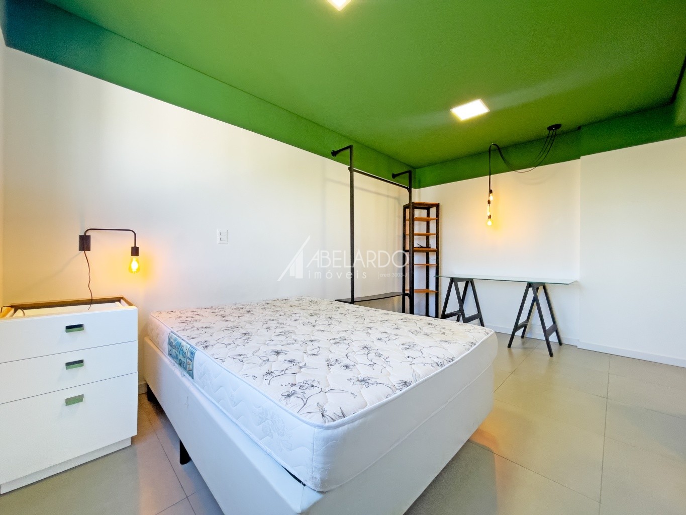 LOFT MOBILIADO, SITUADO EM UM DOS BAIRROS MAIS CHARMOSOS E VALORIZADOS DE BLUMENAU, NAS PROXIMIDADES DA VILA GERMÂNICA - BAIRRO VELHA — foto 3