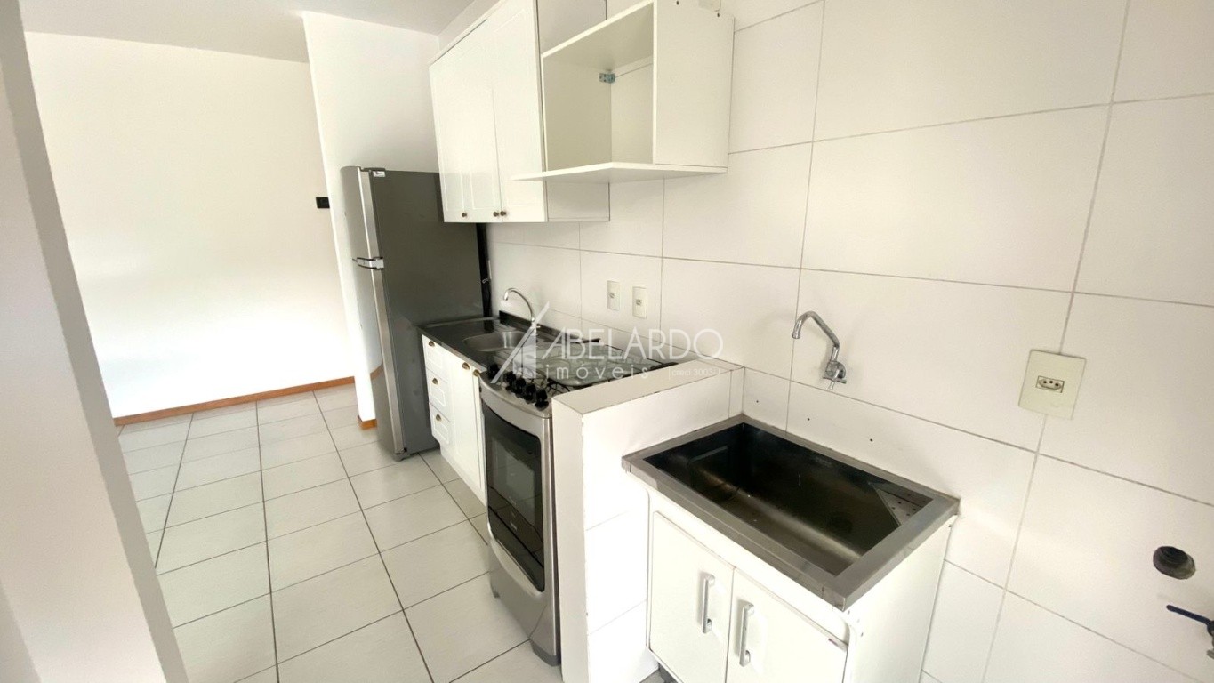 APARTAMENTO COM 02 DORMITÓRIOS, SENDO UMA SUÍTE, NO BAIRRO ITOUPVA SECA, EM BLUMENAU — foto 2