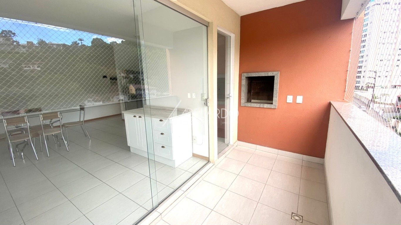 APARTAMENTO COM 02 DORMITÓRIOS, SENDO UMA SUÍTE, NO BAIRRO ITOUPVA SECA, EM BLUMENAU — foto 3