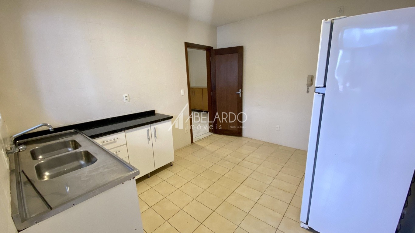 APARTAMENTO SEMI-MOBILIADO, LOCALIZADO NO BAIRRO VILA NOVA EM BLUMENAU — foto 2