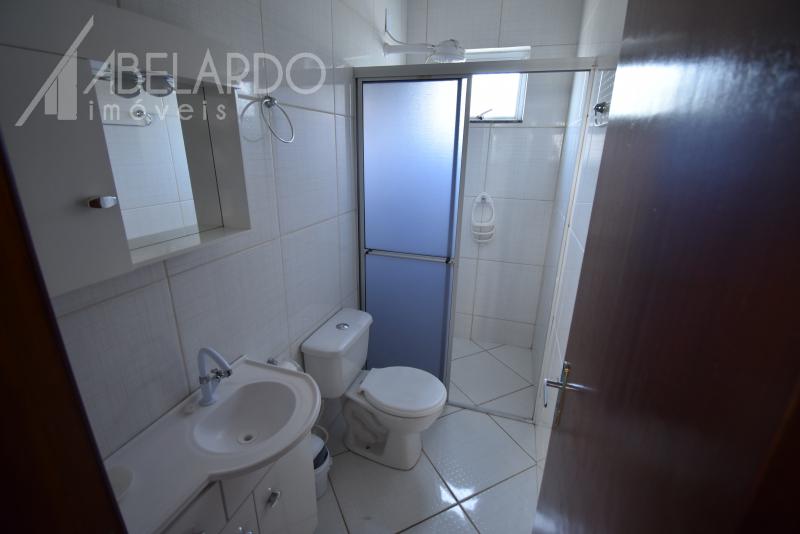 Apartamento mobiliado com área aproximada de 40,30 m localizado no bairro Bela Vista em Gaspar, com ar condicionado split e todo em piso cerâmico. — foto 5