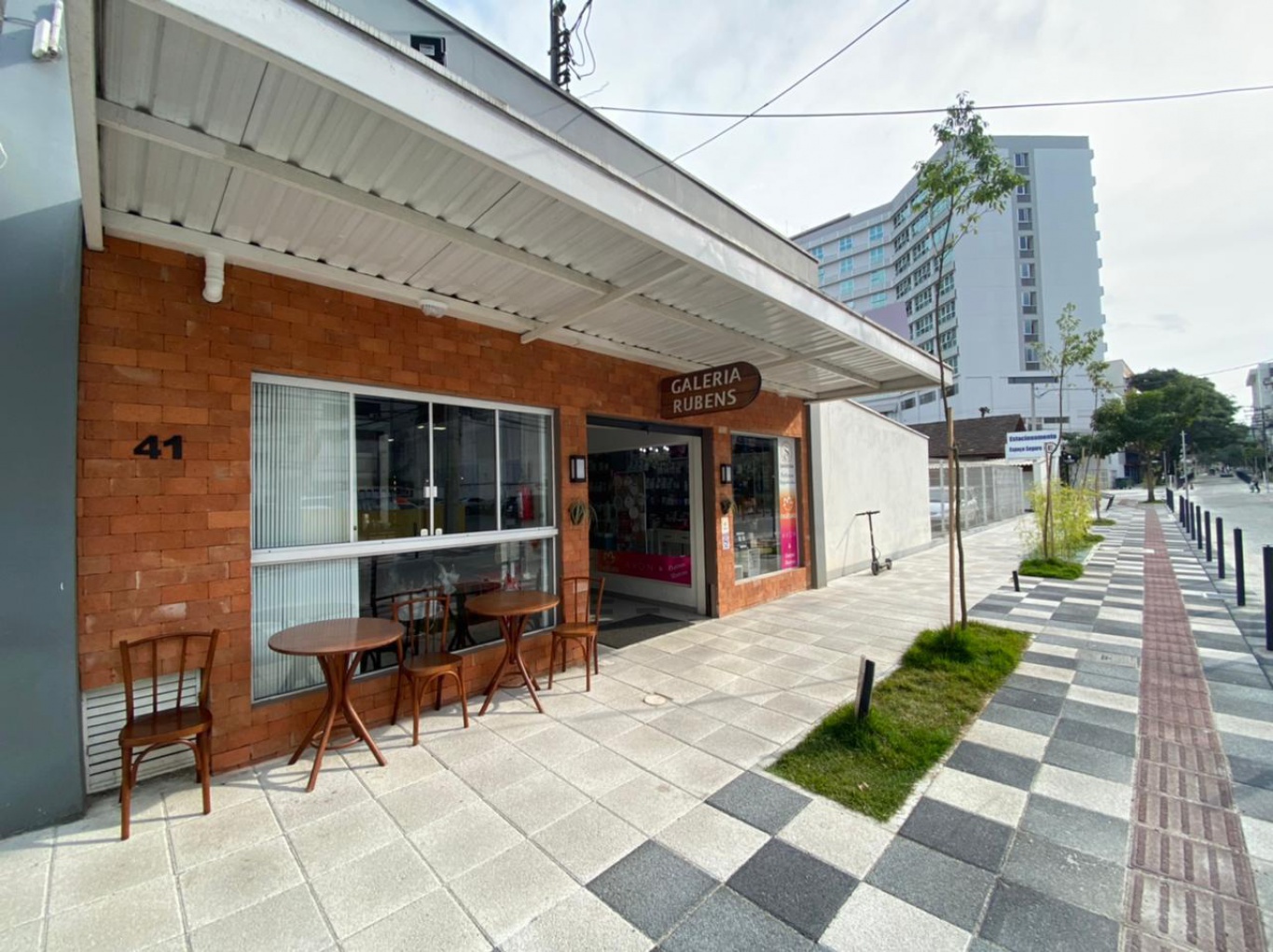 LOJA COMERCIAL - GALERIA RUBENS — foto 4