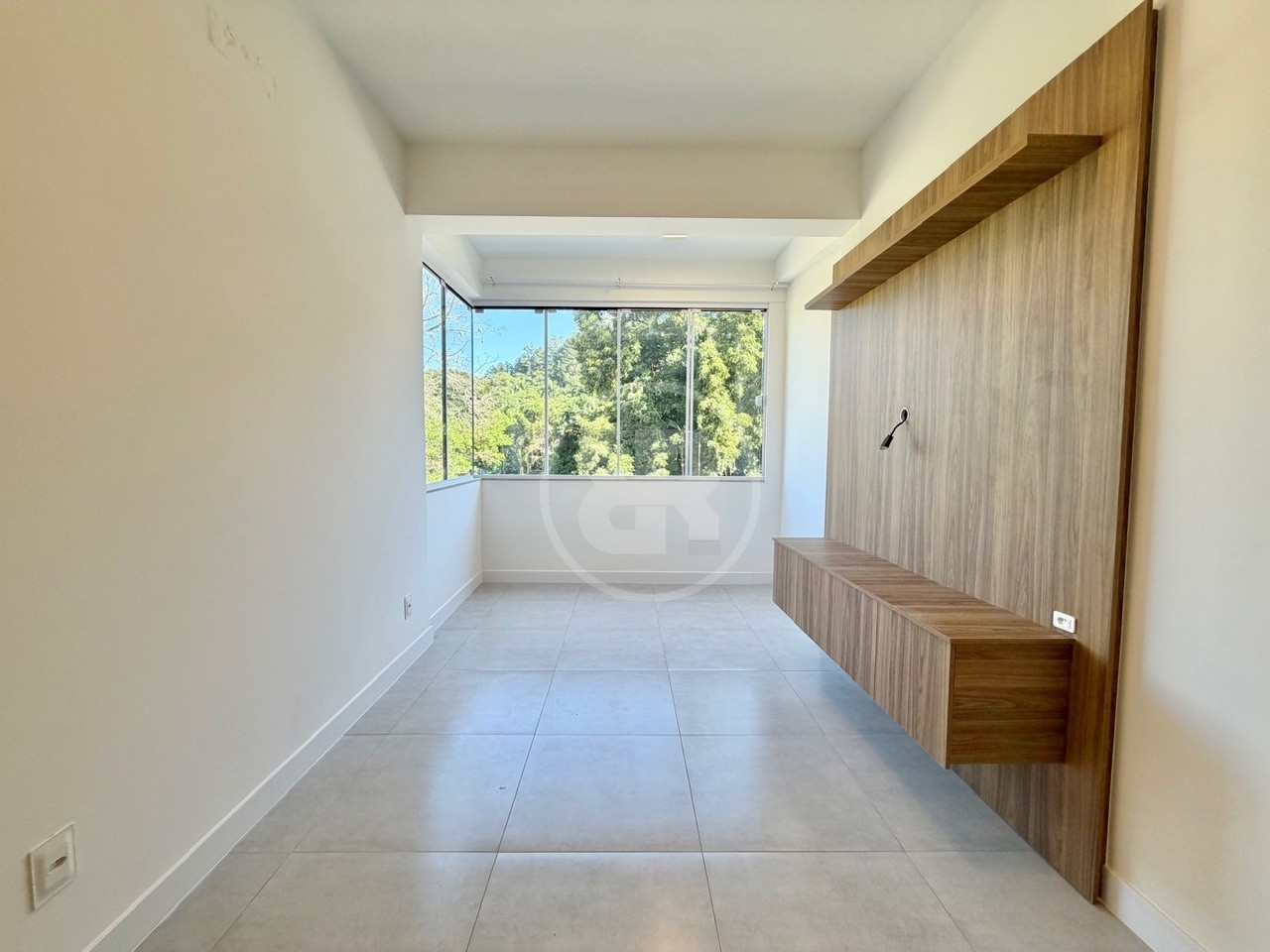 Apartamento Novo, Mobiliado, 2 Dormitórios com 1 Vaga para Alugar próximo ao Hospital Santa Isabel, no Centro de Blumenau/SC — foto 2