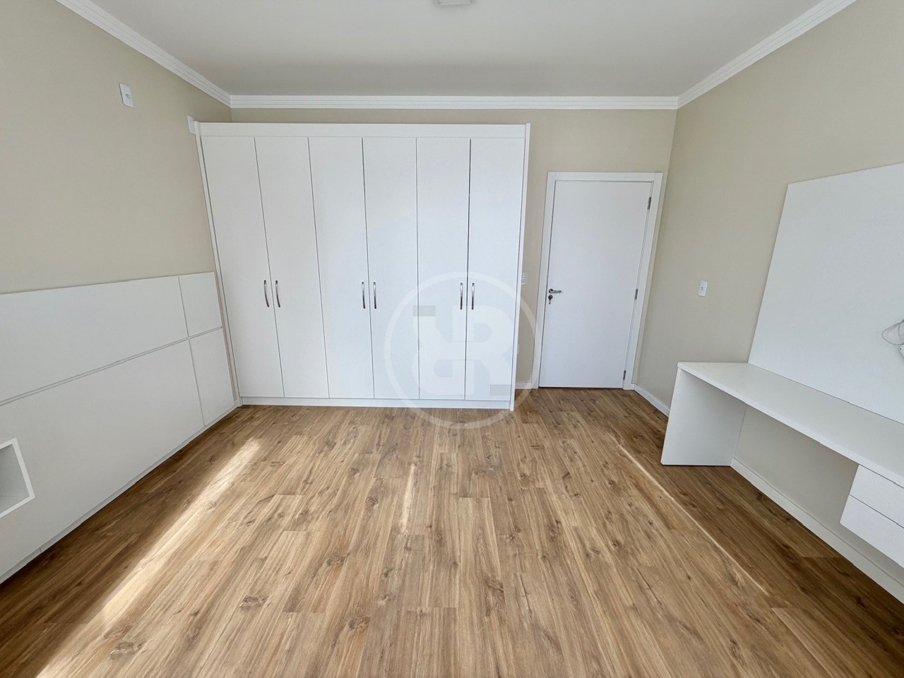 Apartamento 1 Dormitório com 40m, Sol da Manhã, Excelente Iluminação Natural, para Aluguel, no Bairro Vila Nova — foto 4