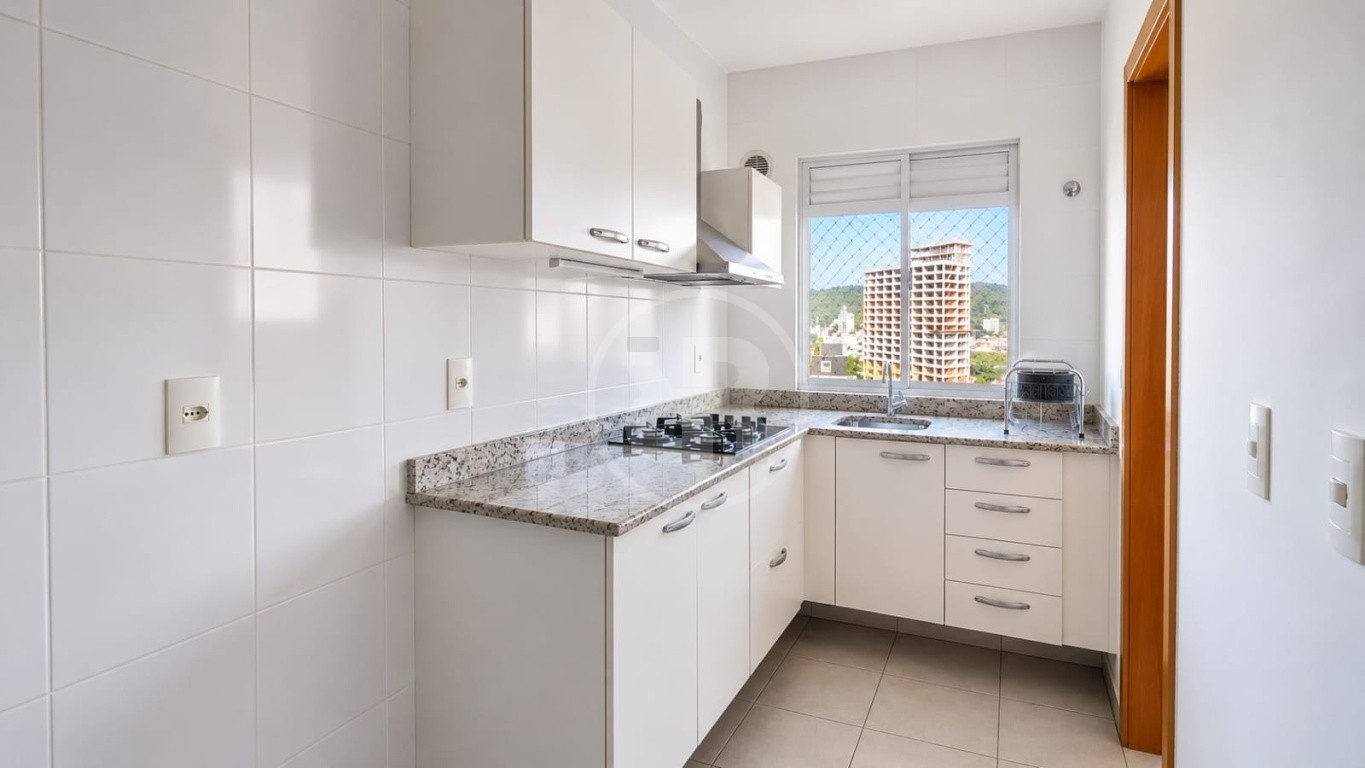 Apartamento mobiliado com 02 Dormitórios (sendo 01 Suíte), localizado no bairro Vila Nova, próximo do Parque Ramiro Ruediger; - foto 1