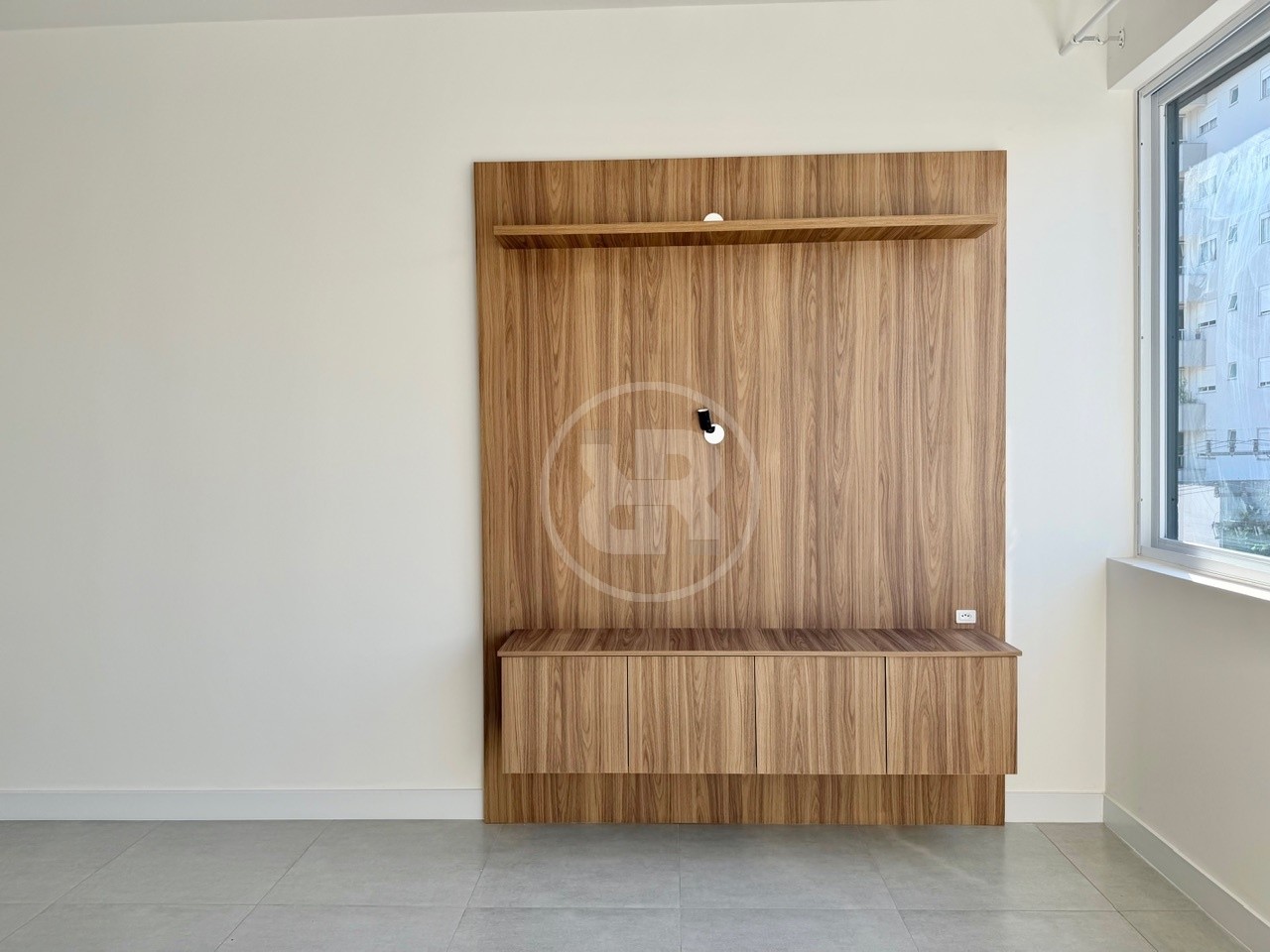 Apartamento Novo, Mobiliado, 2 Dormitórios com 1 Vaga para Alugar próximo ao Hospital Santa Isabel, no bairro Jardim Blumenau de Blumenau/SC — foto 2