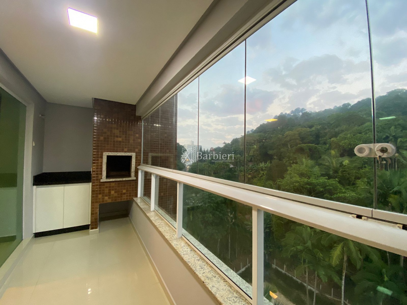 Amplo, lindo e moderno apartamento disponível ! — foto 4