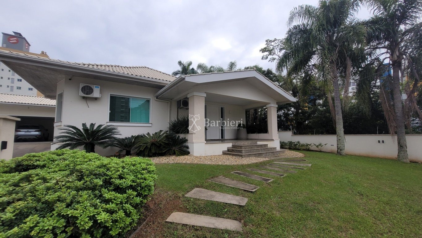 Casa comercial com 6 salas no bairro Itoupava Seca em Blumenau/SC — foto 3