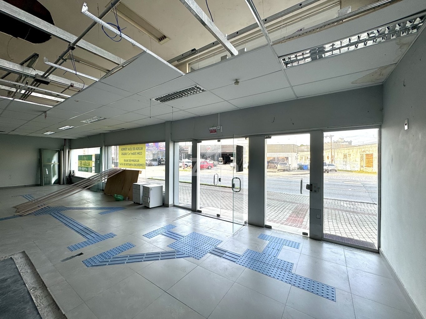 Loja Comercial com 370m conta com ampla vitrine e dois pavimentos no bairro Itoupava Norte em Blumenau/SC — foto 5