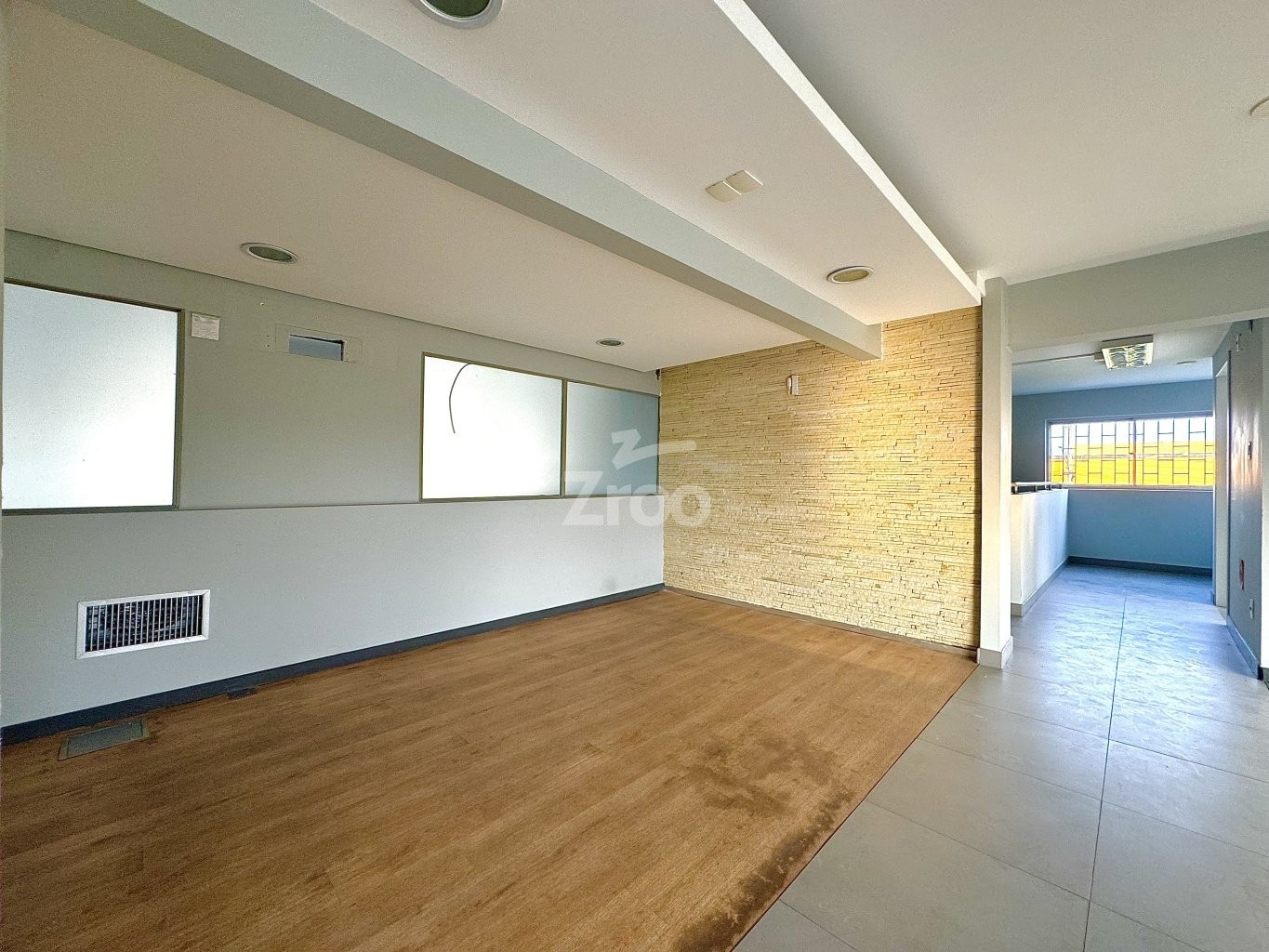 Loja Comercial com 370m conta com ampla vitrine e dois pavimentos no bairro Itoupava Norte em Blumenau/SC — foto 6