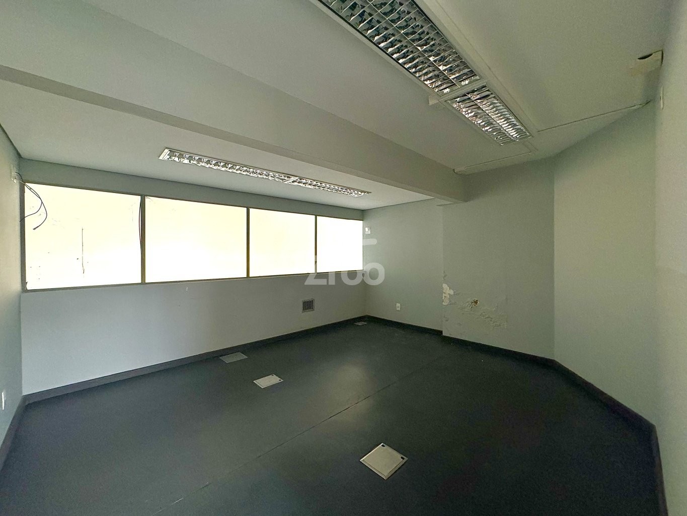 Loja Comercial com 370m conta com ampla vitrine e dois pavimentos no bairro Itoupava Norte em Blumenau/SC - foto 1