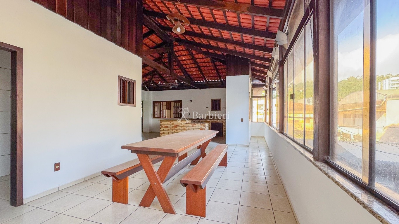 Casa comercial para locação no bairro Centro em Blumenau/SC — foto 2