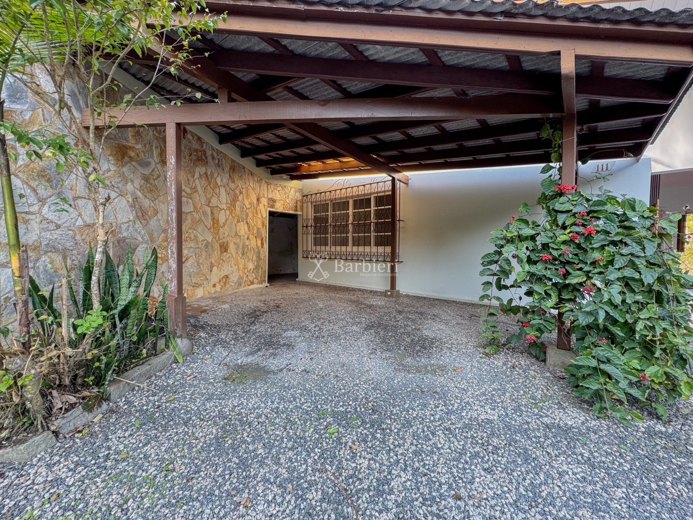 Ampla casa comercial no bairro Bom Retiro em Blumenau/SC — foto 5