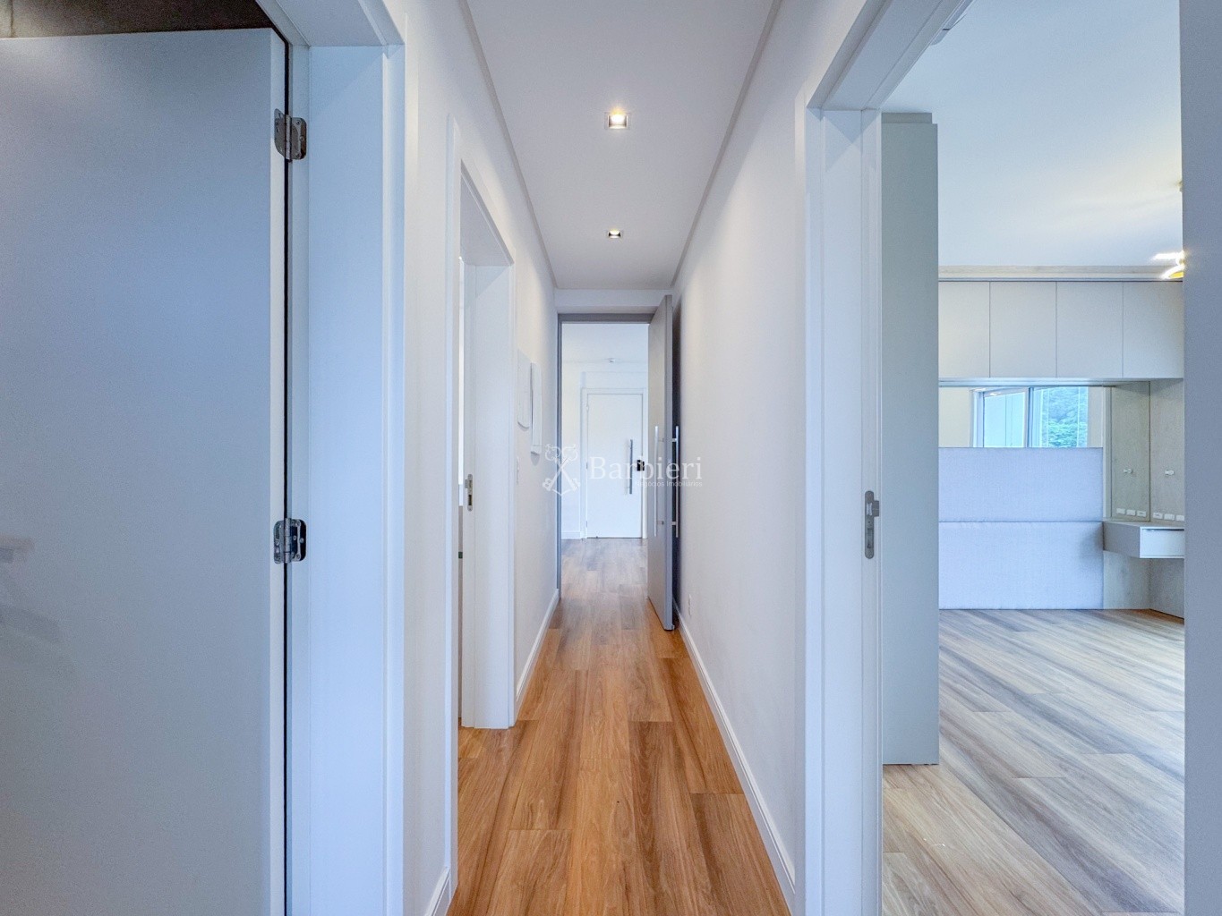 Apartamento Semi Mobiliado com 3 Dormitórios e 2 Vagas - Escola Agrícola, Blumenau, SC — foto 4