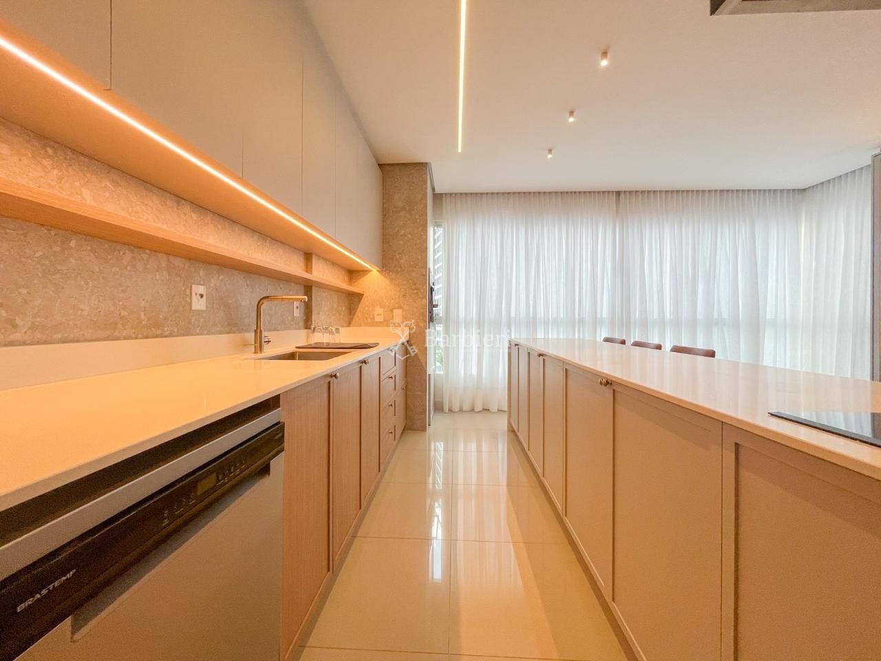 Apartamento Mobiliado com 3 Suítes no Marechal Tower - Velha — foto 2
