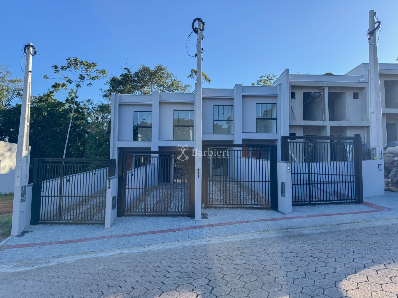 Sobrado com 2 suites à venda por R$ 400.000,00 no bairro Badenfurt em Blumenau - SC — foto 2