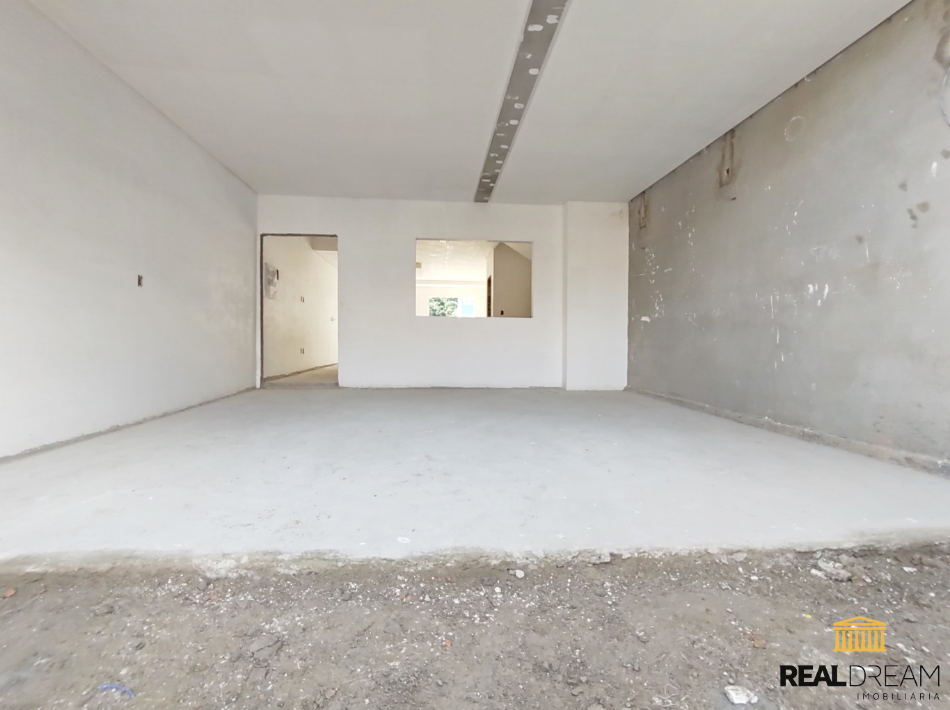 Sobrado de 3 suíte (1 com closet e sacada), piscina e área de festa — foto 5