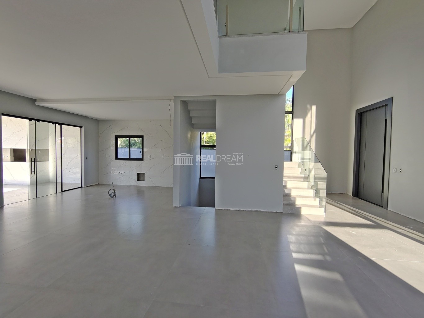 Excelente casa de 400m no Golden Park — foto 4