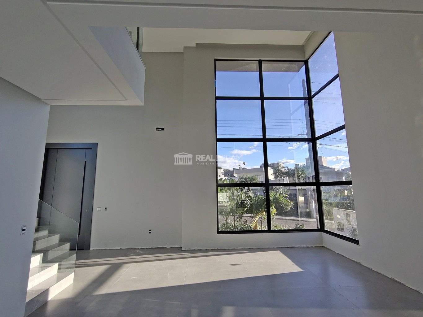 Excelente casa de 400m no Golden Park — foto 6