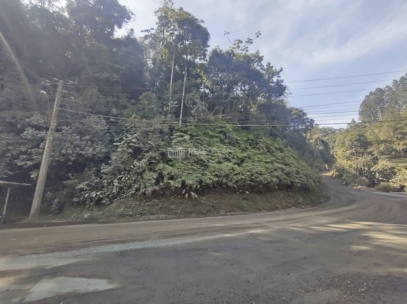 Terreno (ZRP) com 27.011,16m, fazendo 20,01m de frente para a Rua Brusque - foto 1