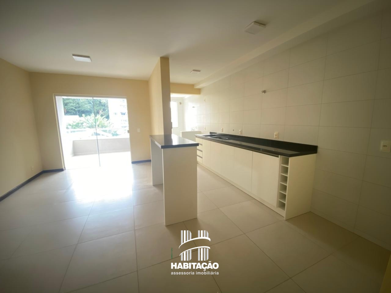 Apartamento 02 Dorm Água Verde — foto 4