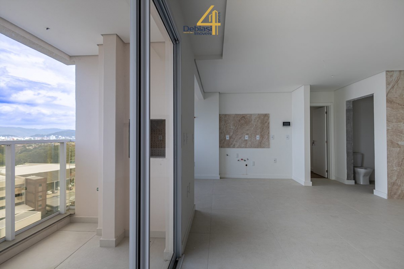 Sala e cozinha