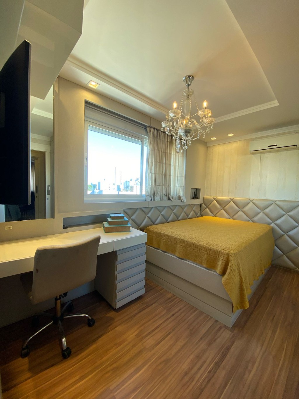 suite 1