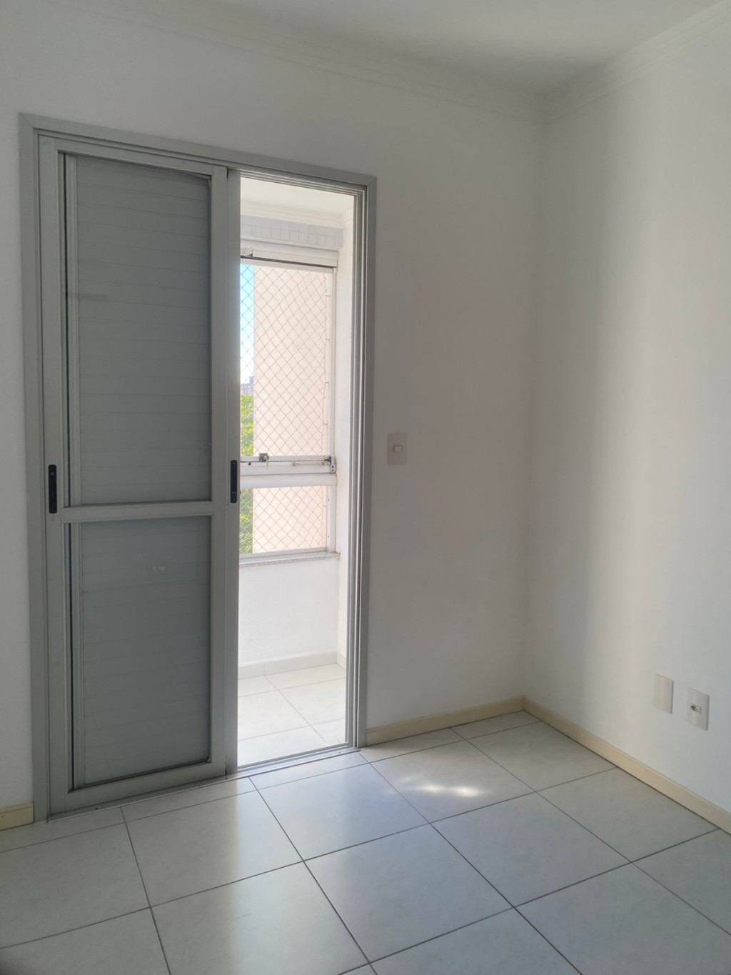 Quarto 1 c/ sacada