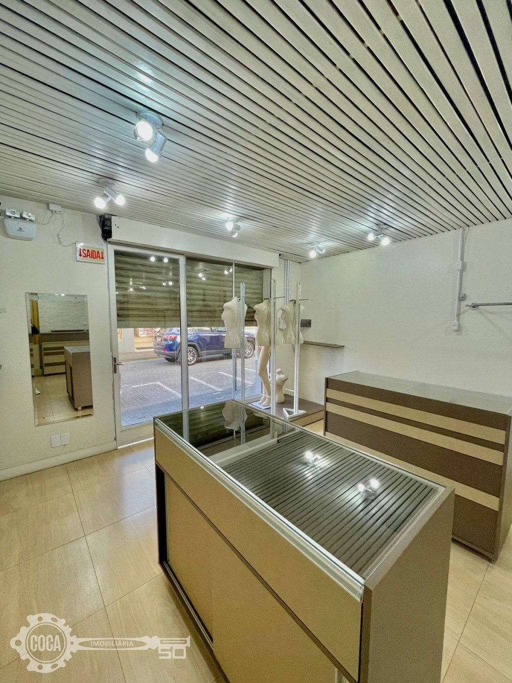 SALA TÉRREA PARA LOCAÇÃO. - foto 1