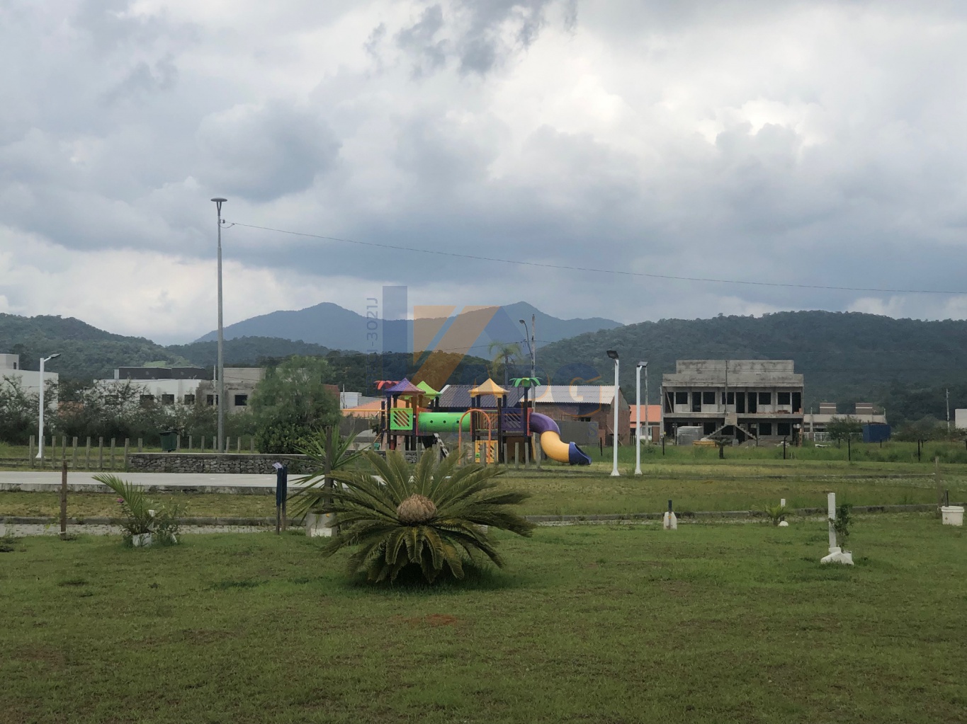 Sobrado 02 com dois dormitórios sendo uma suíte com closet. — foto 3