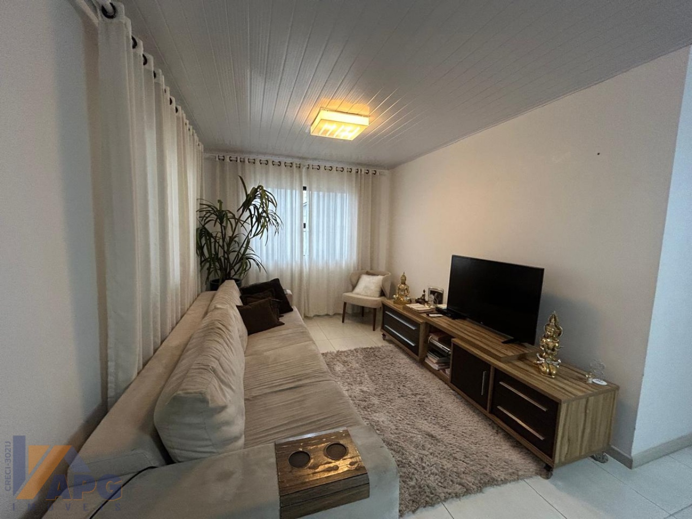 Casa com excelente localização em Gaspar - SC, bairro 7 de Setembro. — foto 7