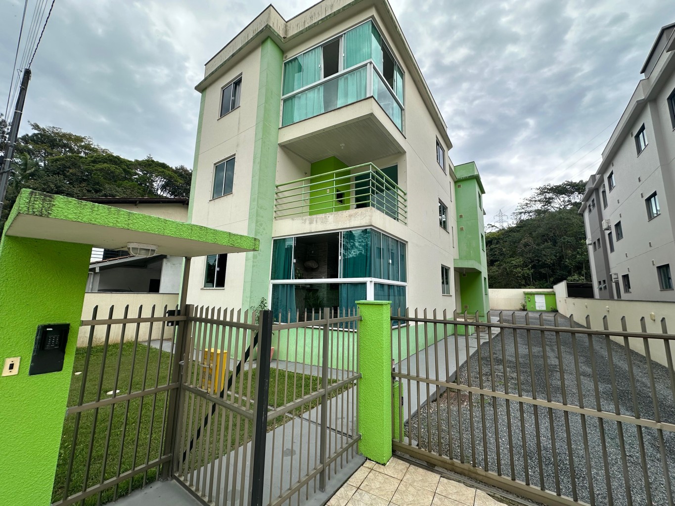 Apartamento - 2 quartos - 1 vaga - foto 1